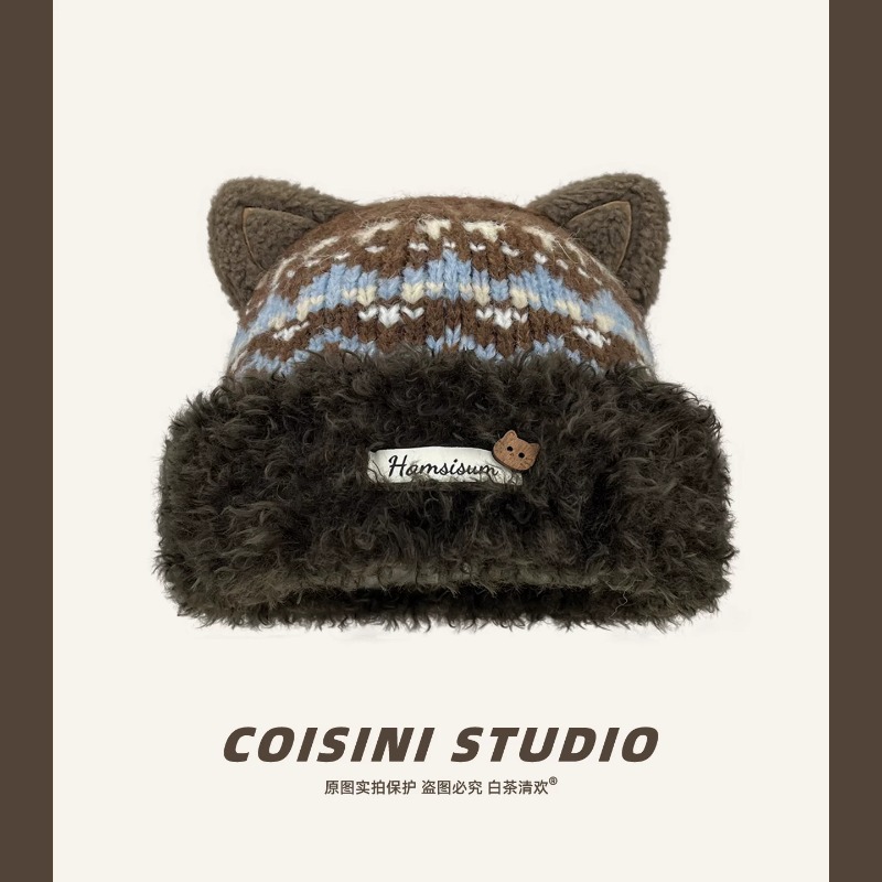 Женская шапка-бини с милыми ко – обзор и цена Beanie Cuffed Knit
